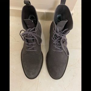 Men’s boots grey